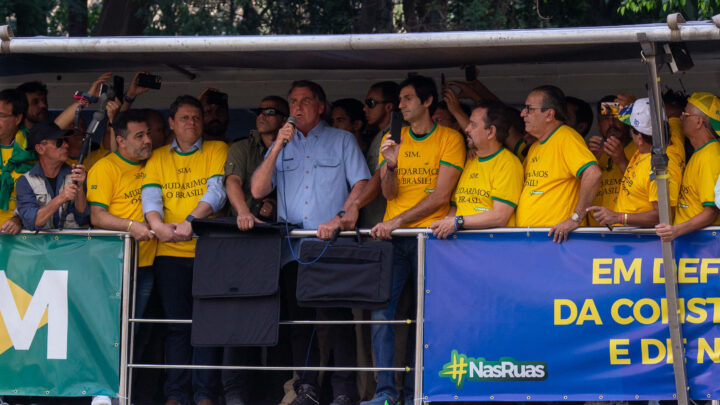 Pastores evangélicos partem para o tudo ou nada ao saírem na foto com Bolsonaro – 08/09/2021 – Poder