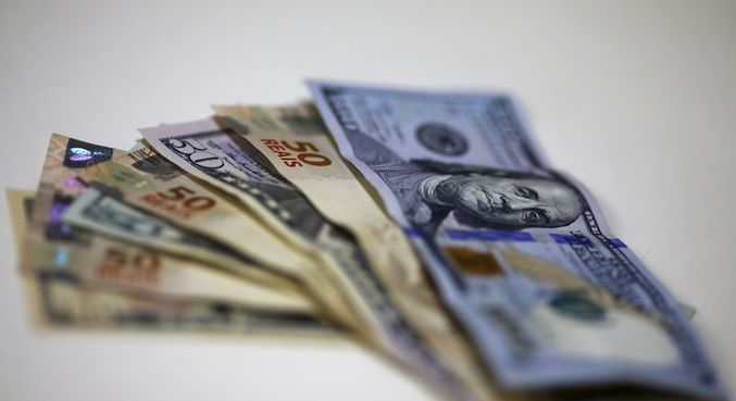 Dólar cai pela 8ª vez, a R$ 4,74, e acumula perda de 14,8% no ano – Notícias