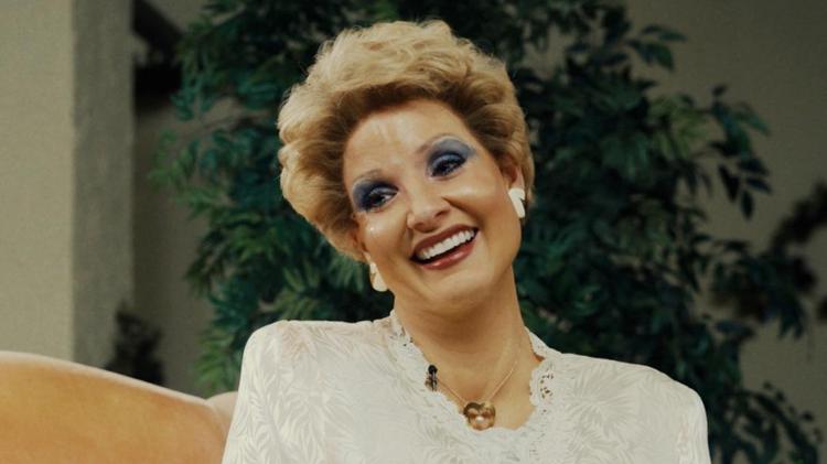 Jessica Chastain se transformou para personagem em 'Os Olhos de Tammy Faye' - Reprodução - Reprodução