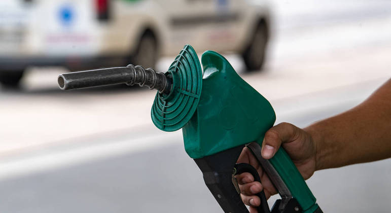 Preço do diesel nos postos do país quase dobra nos últimos três anos – Notícias