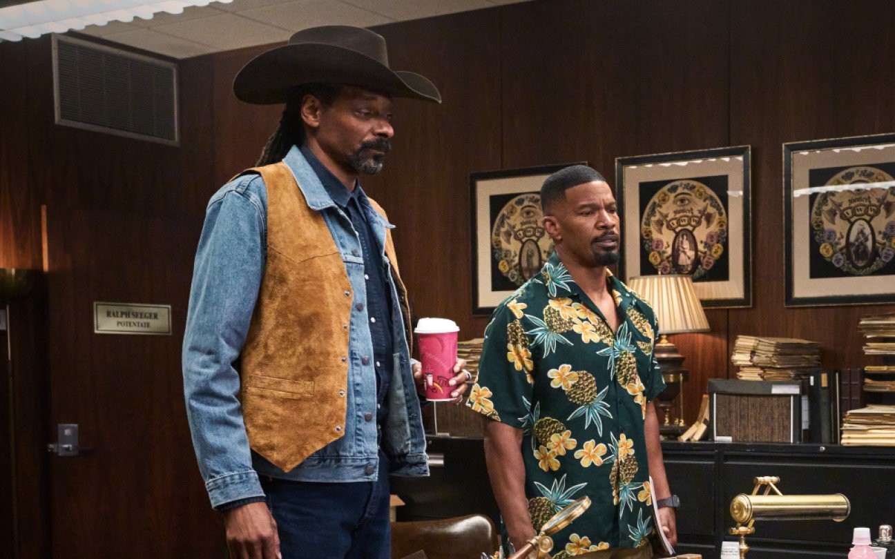 Snoop Dogg e Jamie Foxx em cena de Dupla Jornada