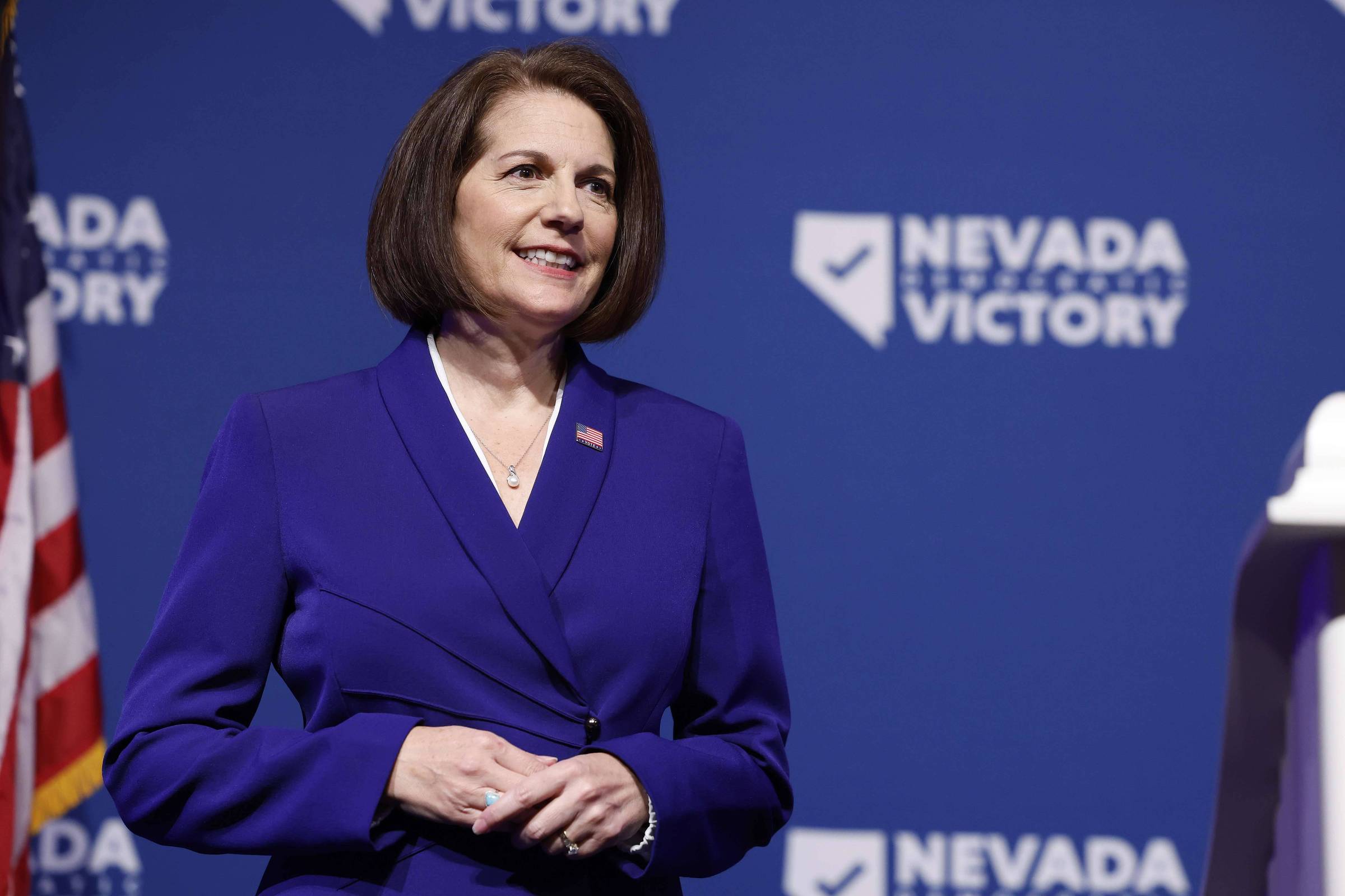 Democrata vence em Nevada e mantém maioria no Senado – 12/11/2022 – Mundo