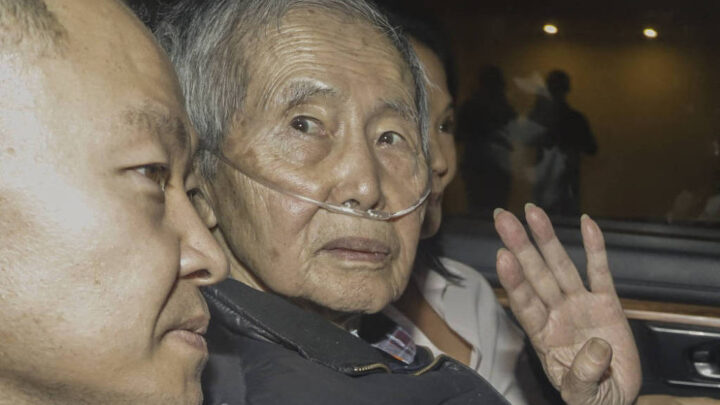 Ex-ditador peruano Alberto Fujimori revela câncer maligno – 11/05/2024 – Mundo